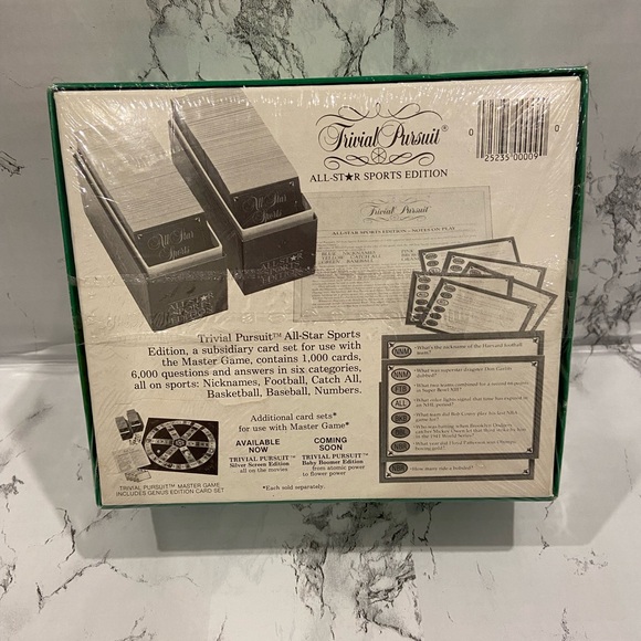 *NEW* Trivial Pursuit All Star Sports Edition Game - Picture 2 of 3